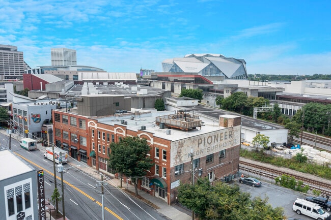 Building Photo - 342 Marietta Street #14