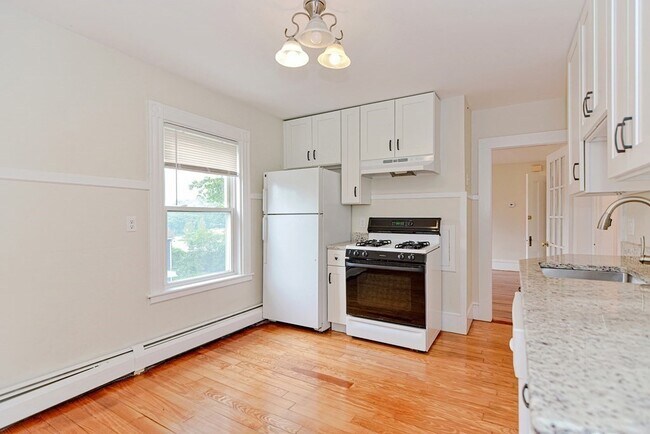 Photo - 71 W Milton St Apartment