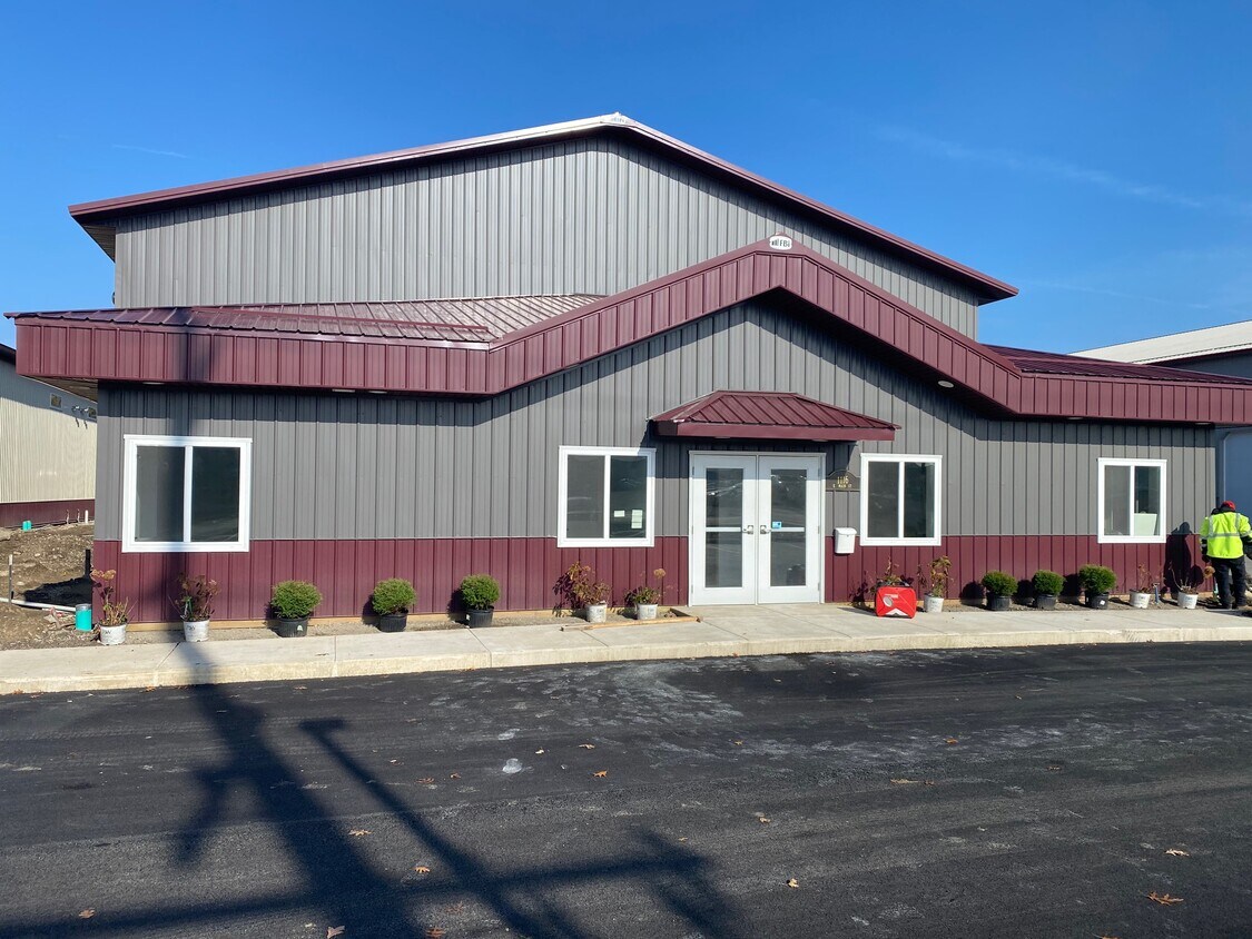 Foto principal - 1116 E Main St