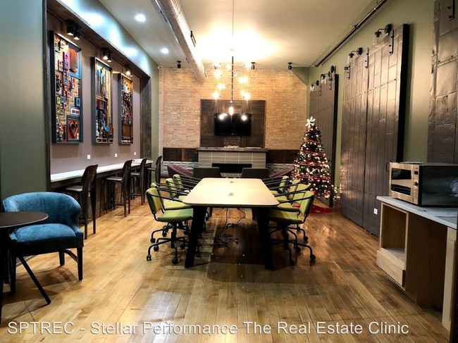 Foto del edificio - 1432 W 21st St