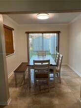 Building Photo - 75 NE 186th Terrace