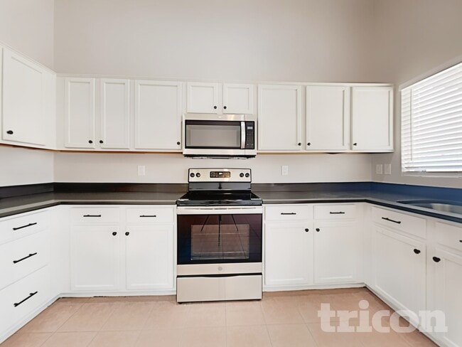 Foto del edificio - 14336 N 154th Ln