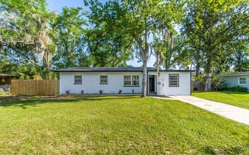 Building Photo - 6353 David Dr