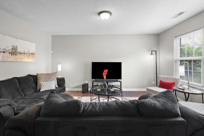 Building Photo - 9928 Comb Run Ct