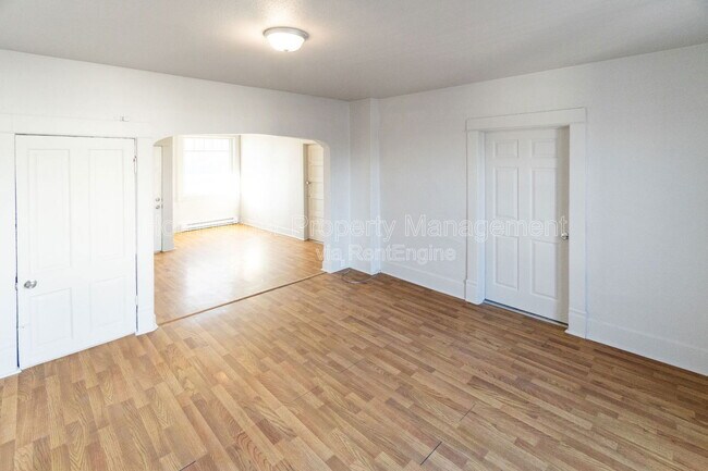 Foto del edificio - 2602 N Hogan St