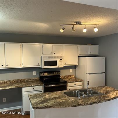 Building Photo - 1119 Brownlea Dr
