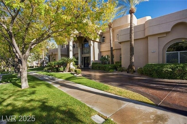 Building Photo - 1008 Trophy Hills Dr