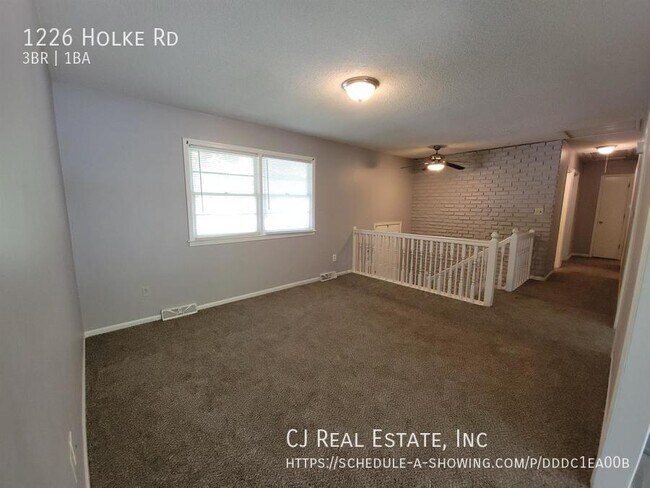 Building Photo - 1226 Holke Rd