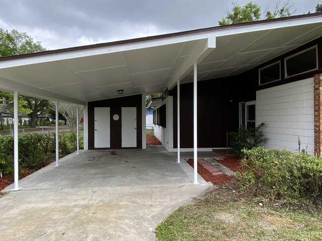 Carport/Storage - 133 Clark St