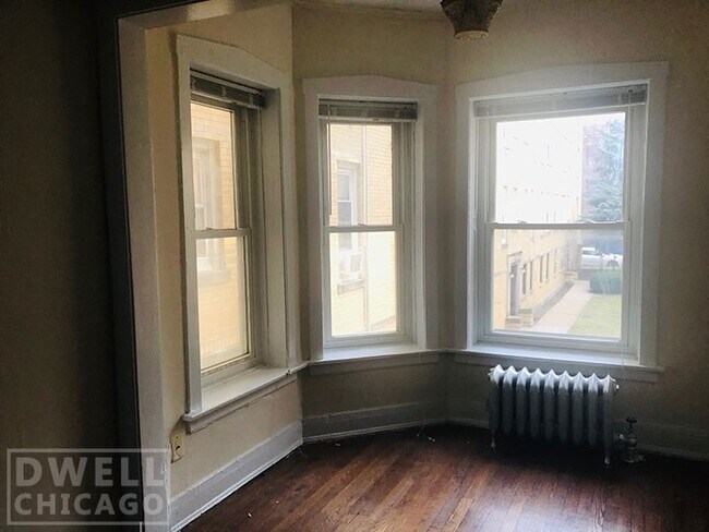 Foto del edificio - 6526 N Lakewood Ave