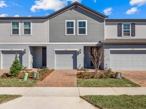 Building Photo - 658 Legacy Lp