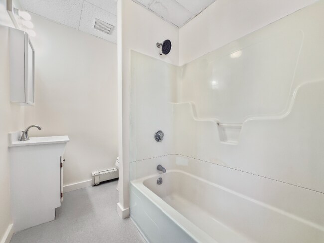 Foto del edificio - 8 Colby St