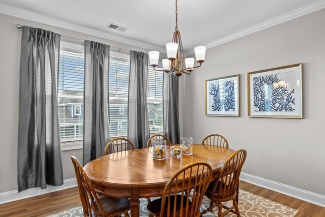 Building Photo - 328 Gannet Pl