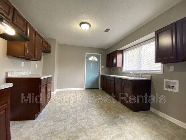 Foto del edificio - 1641 Cooper St