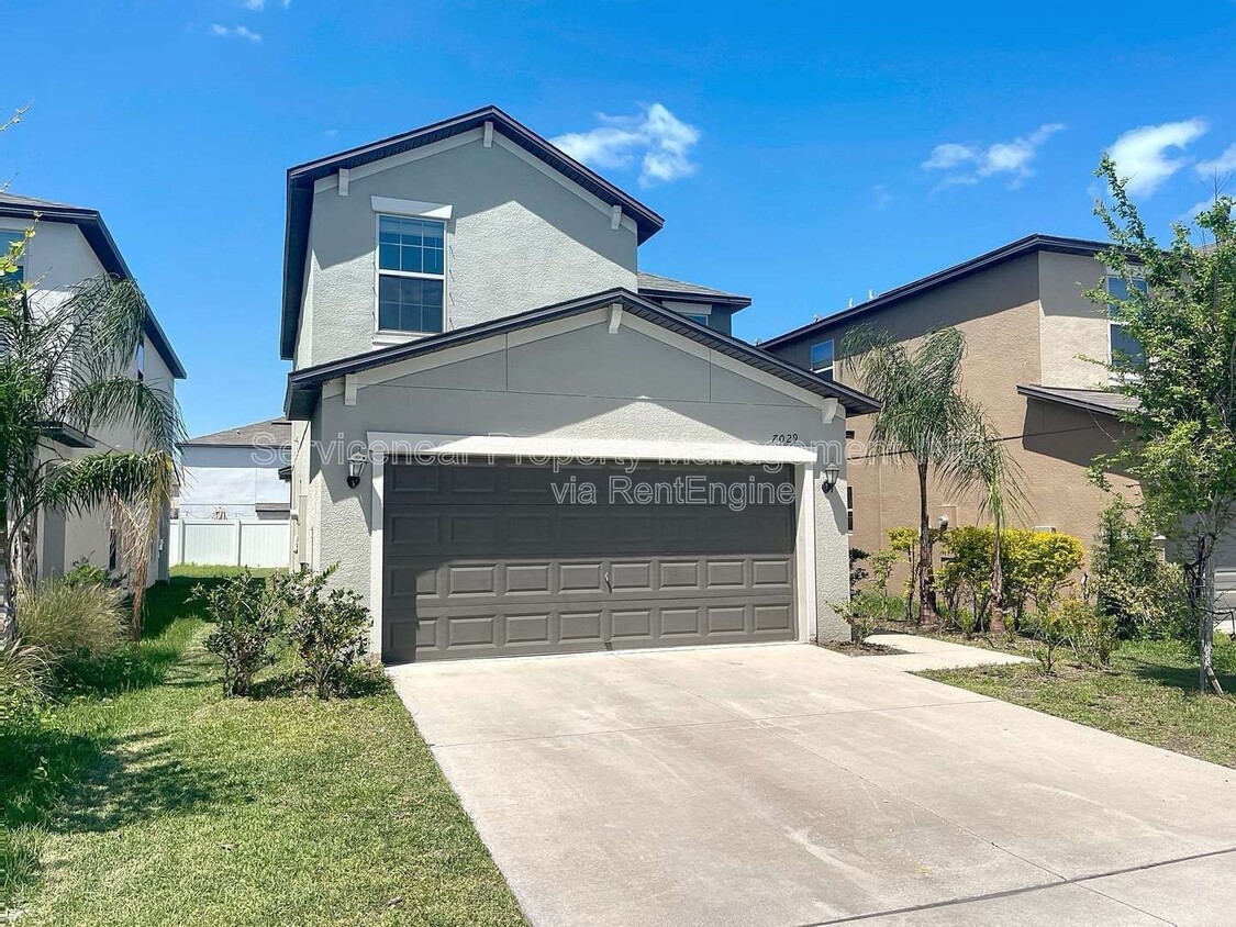 Foto principal - 7029 Samuel Ivy Dr