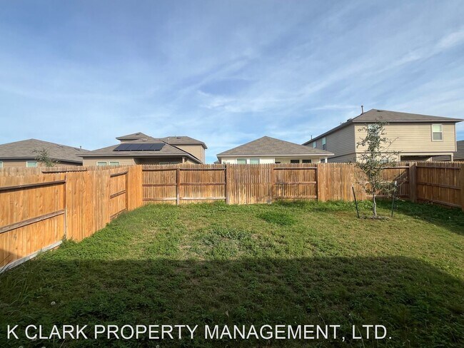 Foto del edificio - 3 br, 2 bath House - 324 Middle Green Loop