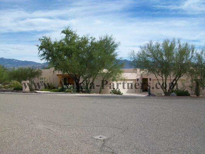 Foto principal - 12342 E Barry Baker Pl