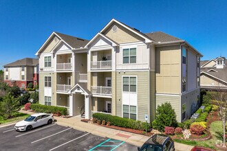 Building Photo - Century Hampton Roads