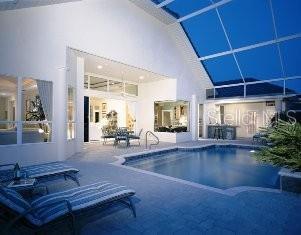 Foto del edificio - 811 W Henry St