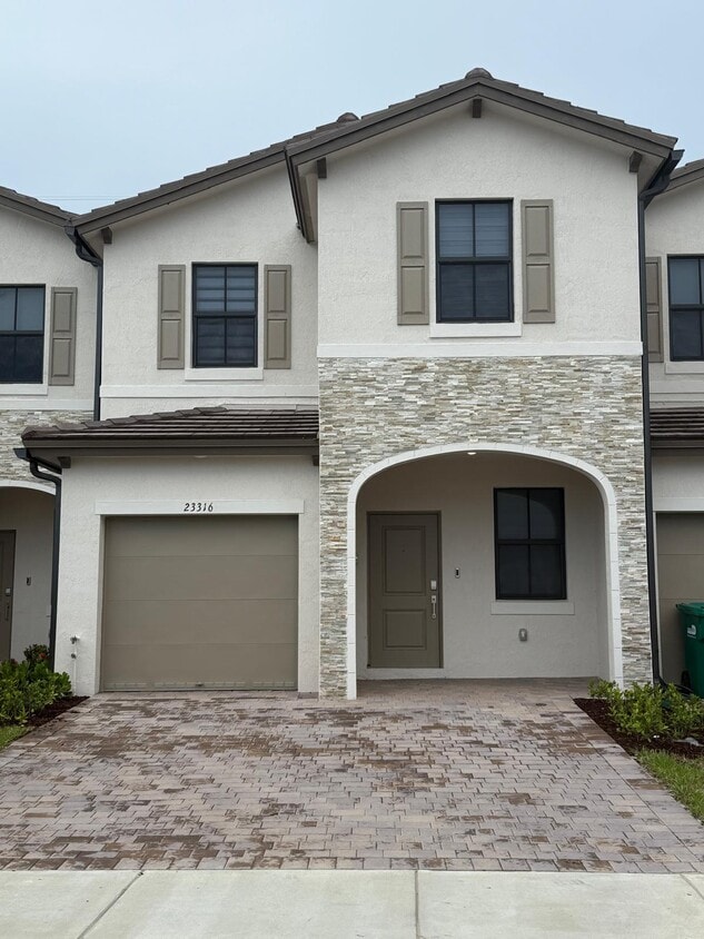 Foto principal - 23316 SW 133rd Ct