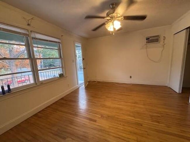 Photo - One Bedroom Apartment in the Grid