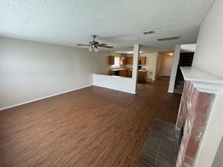 Foto del edificio - 2431 Marimont Ln