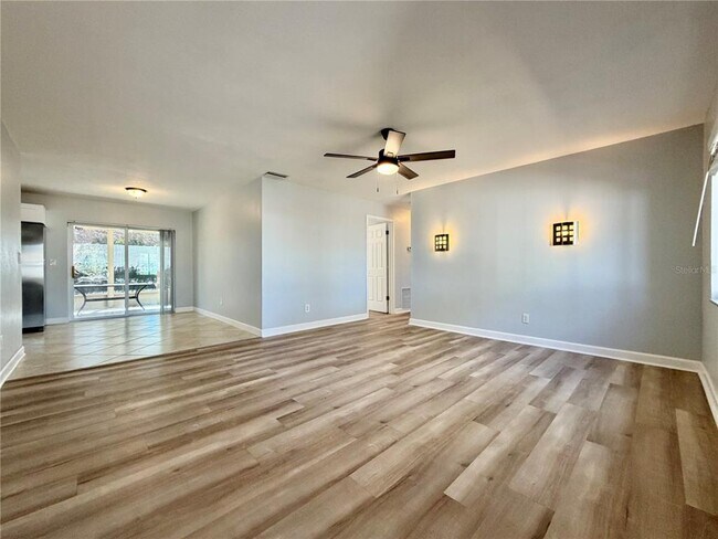 Foto del edificio - 510 81st Ave N