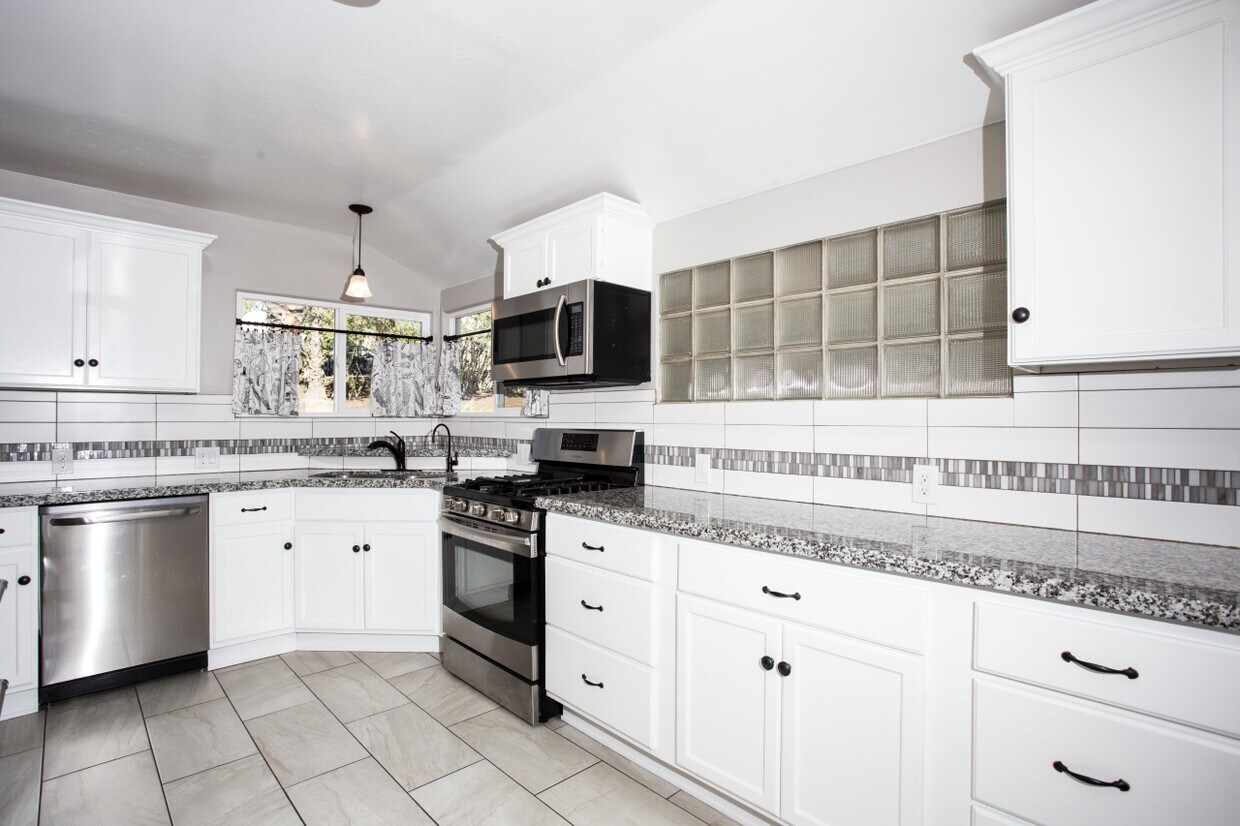 Foto principal - 5315 Maryland ave