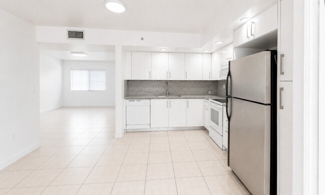Foto del edificio - 8700 SW 133rd Avenue Rd
