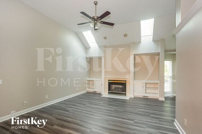 Foto del edificio - 3749 Bentley Pl SW