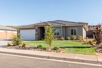 Building Photo - 3338 E Crimson Ridge Dr