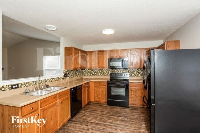 Foto del edificio - 14904 Dry Creek Road