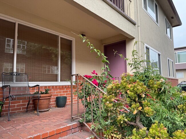 Foto del edificio - 1371 Shattuck Ave.