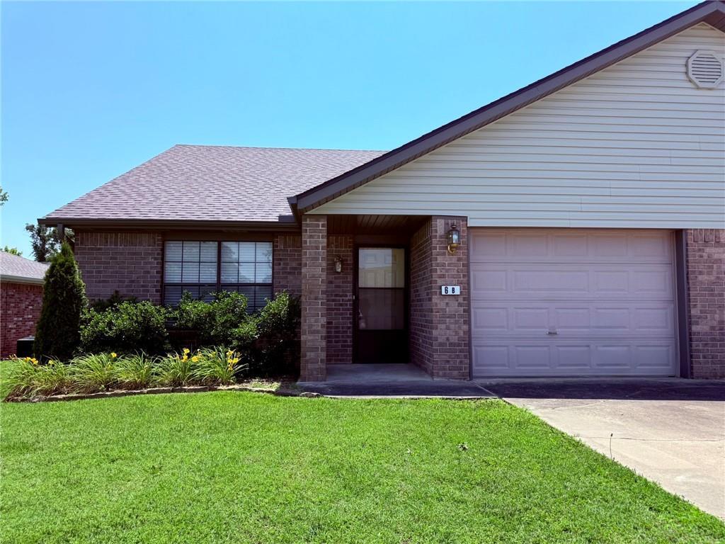 Foto principal - 6 Holly Dr