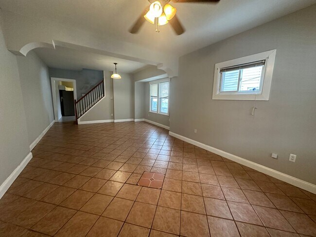 Foto del edificio - 4012 Archwood Ave