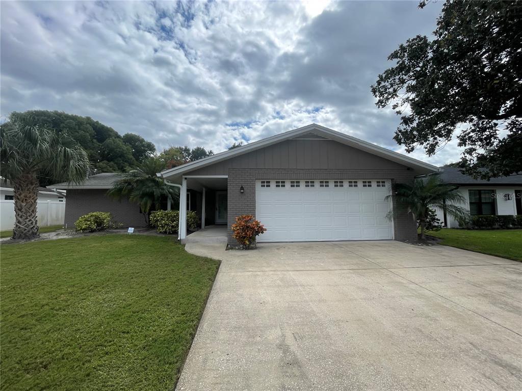 Foto principal - 1120 Hunter Ave