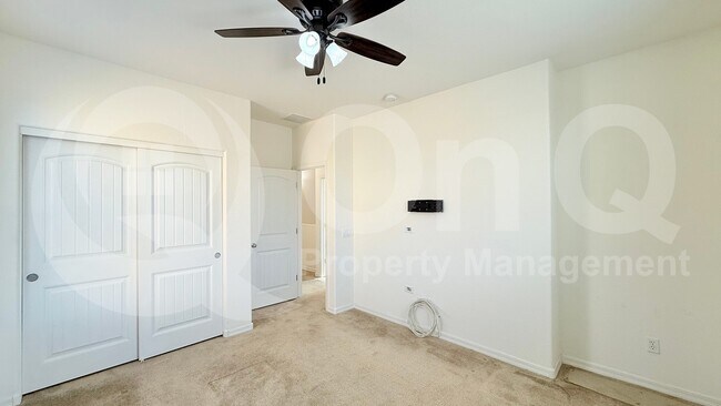Foto del edificio - 3155 S Joshua Tree Ln