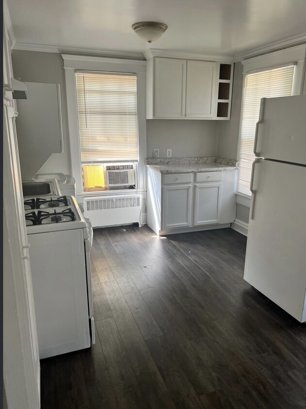 Foto principal - 220 Sandpiper Dr