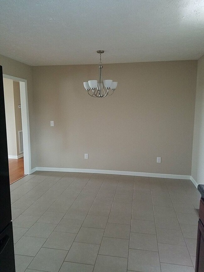 Foto del edificio - COMING SOON Super Cute Home in the Heart o...