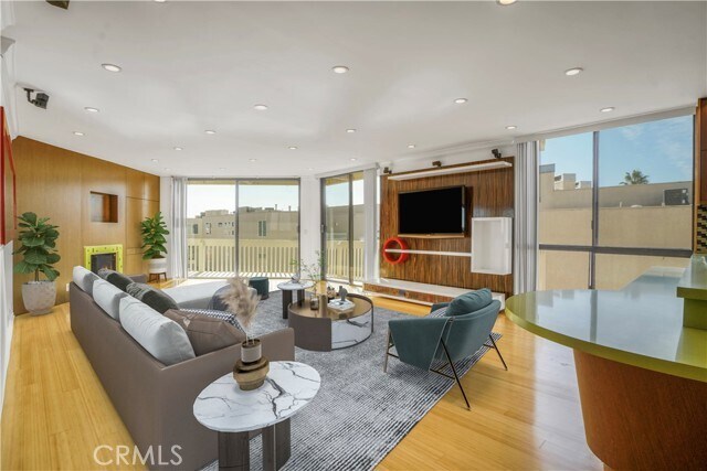 Foto del edificio - 7301 Vista Del Mar