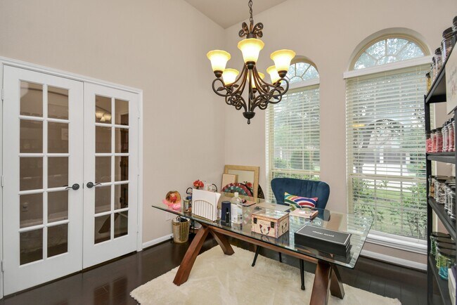 Foto del edificio - 17510 Woodfalls Ln