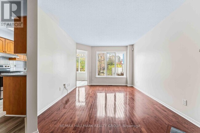 Photo du bâtiment - 179 Gray Crescent