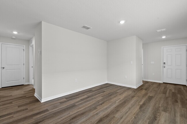 Foto del edificio - 17394 Whiskey Crk Trl