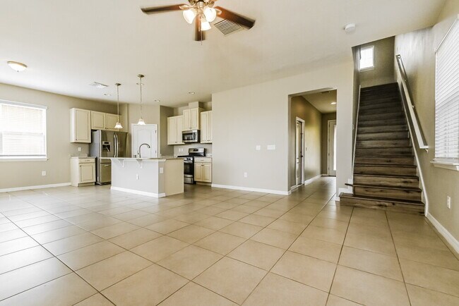 Building Photo - 11138 Abaco Island Ave