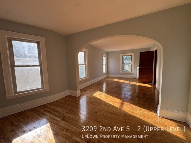 Foto del edificio - 3209 2nd Ave S