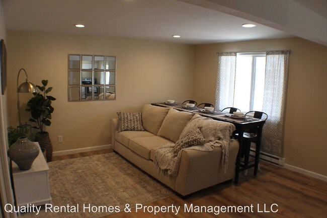 Foto del edificio - 5247 Harold Dr