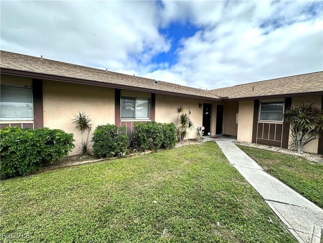 Foto del edificio - 829 Gleason Pkwy