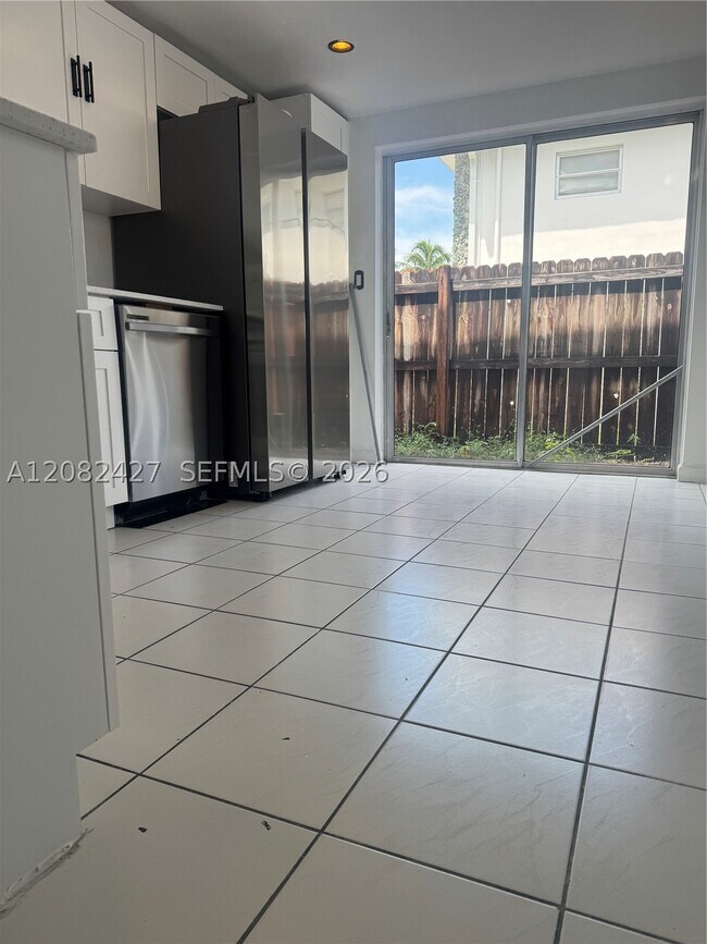 Foto del edificio - 321 SW 1st St