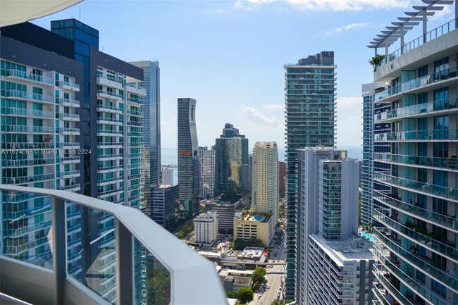 Foto del edificio - 1000 Brickell Plaza