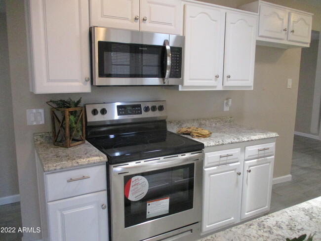 Foto del edificio - 3615 W Rancho Dr